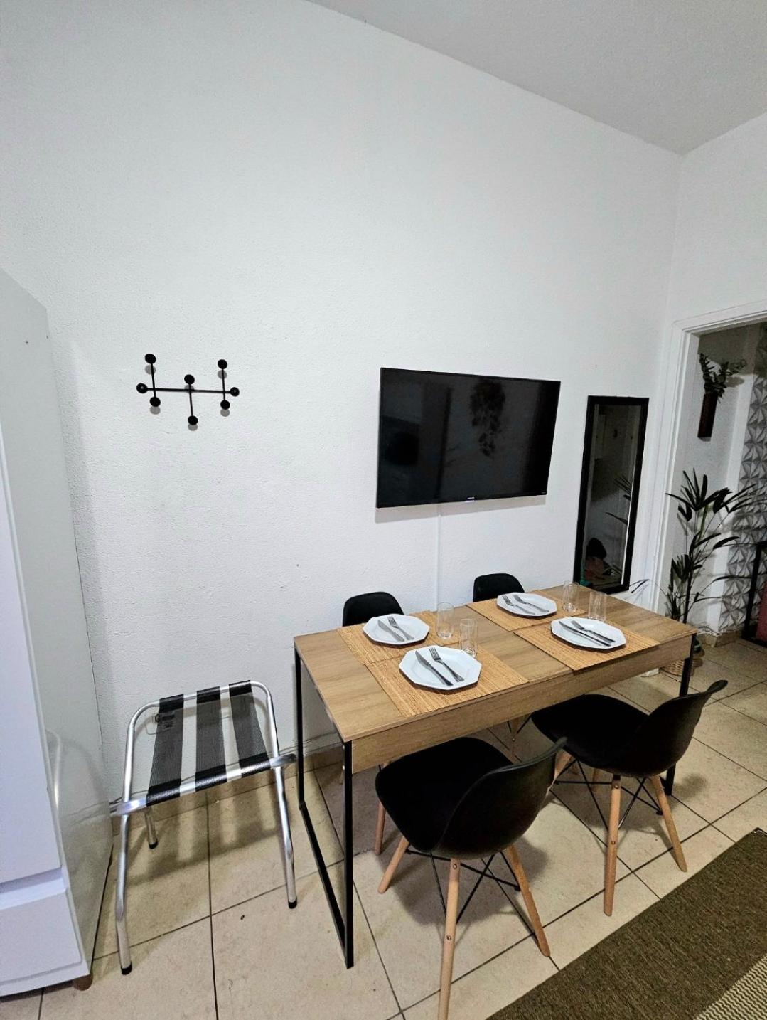 Apartamento Copacabana - Confortavel Posto 2 Vista Mar *